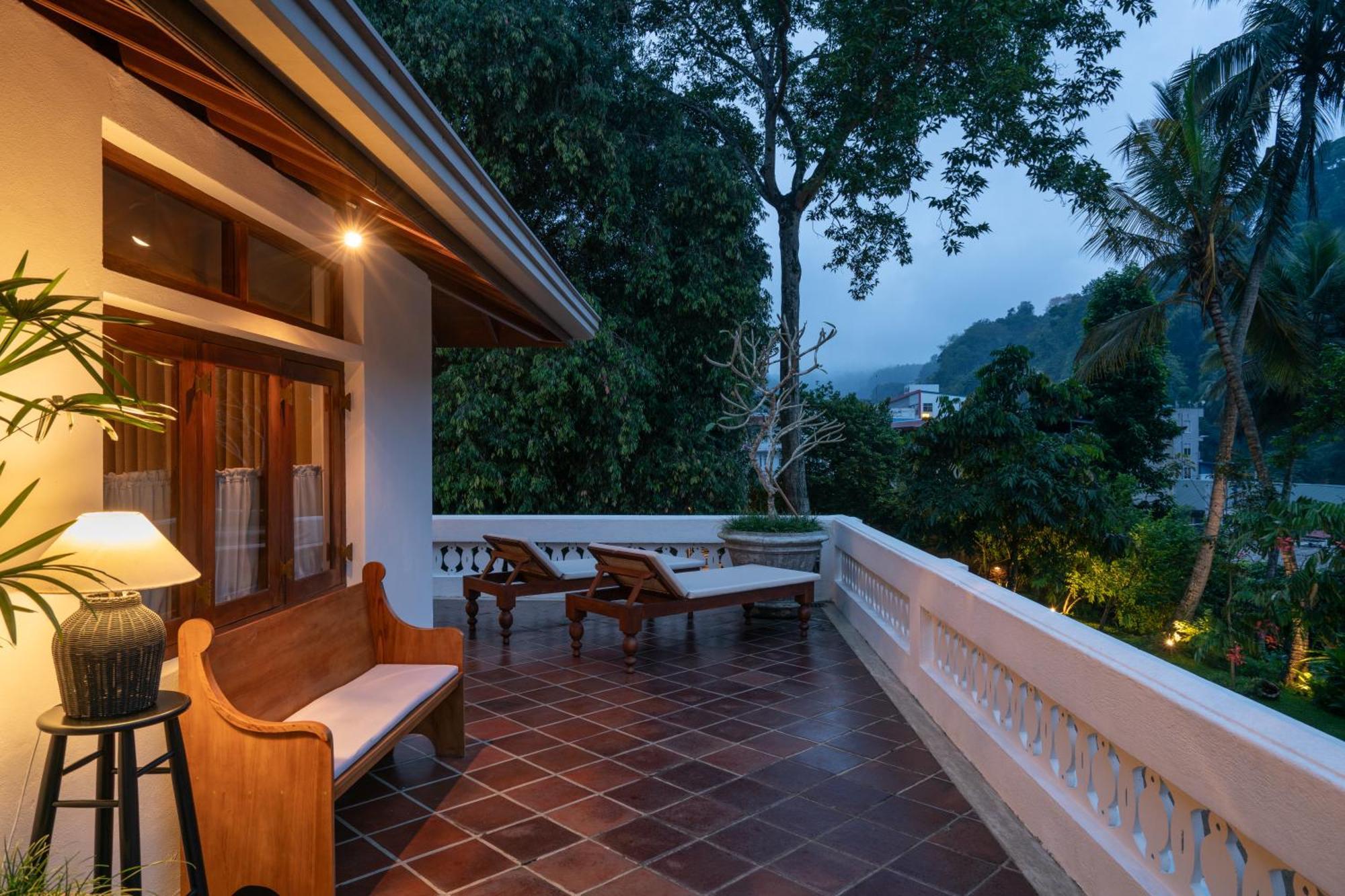 Taru Villas Kandy Exterior foto